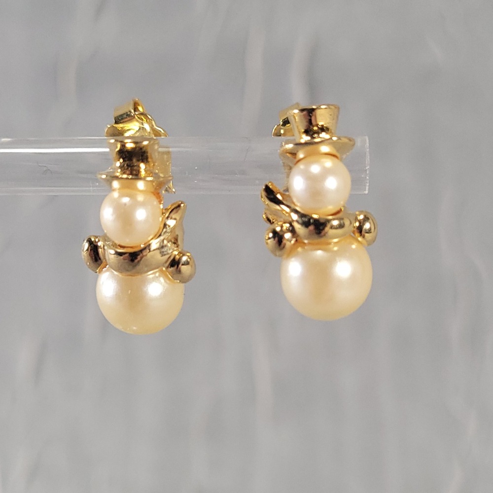 Christmas Snowman Faux Pearl Stud Earrings Womens Gold Cream Festive Holiday